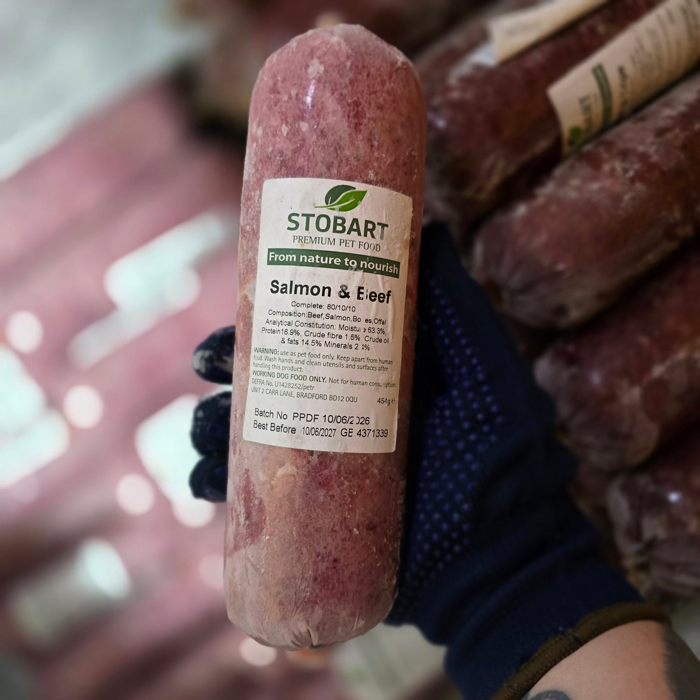 Stobart Salmon & Beef 454g