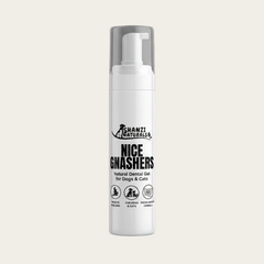 Shanzi Naturals Nice Gnashers natural dental gel for dogs and cats on a white background